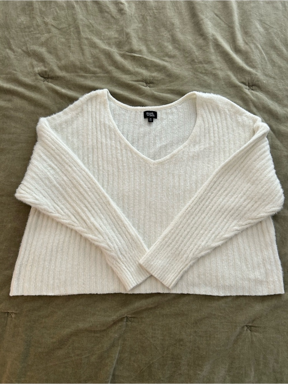 White Ribbed V-Neck Sweater